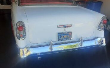 Chevrolet-Sedan-1956-RedWhite-4