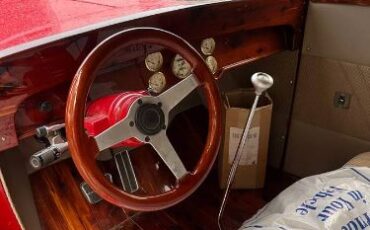 Chevrolet-Sedan-delivery-1931-Red-15