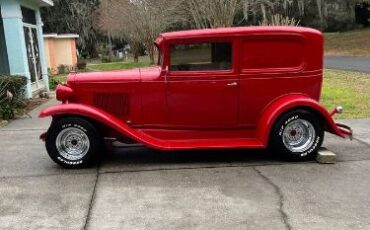 Chevrolet-Sedan-delivery-1931-Red