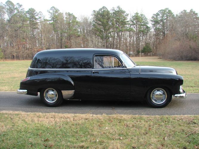 Chevrolet-Sedan-delivery-1952-Black-1