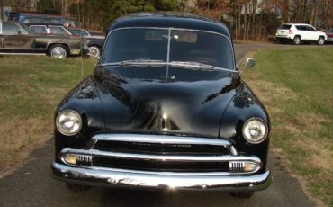 Chevrolet-Sedan-delivery-1952-Black