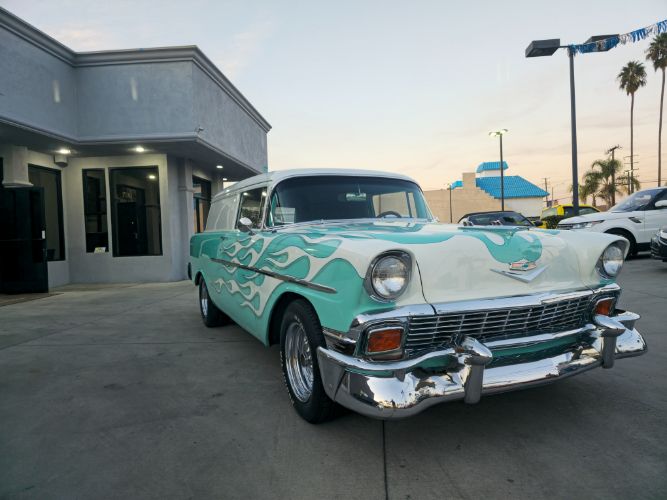 Chevrolet-Sedan-delivery-1956-11