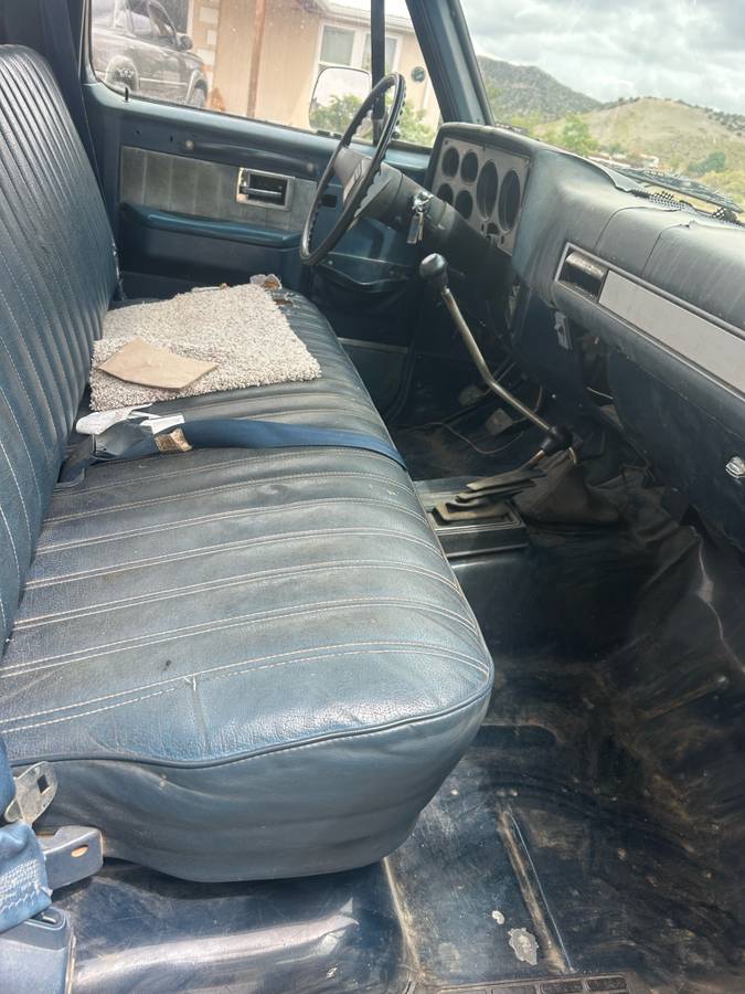 Chevrolet-Silverado-1500-1987-4