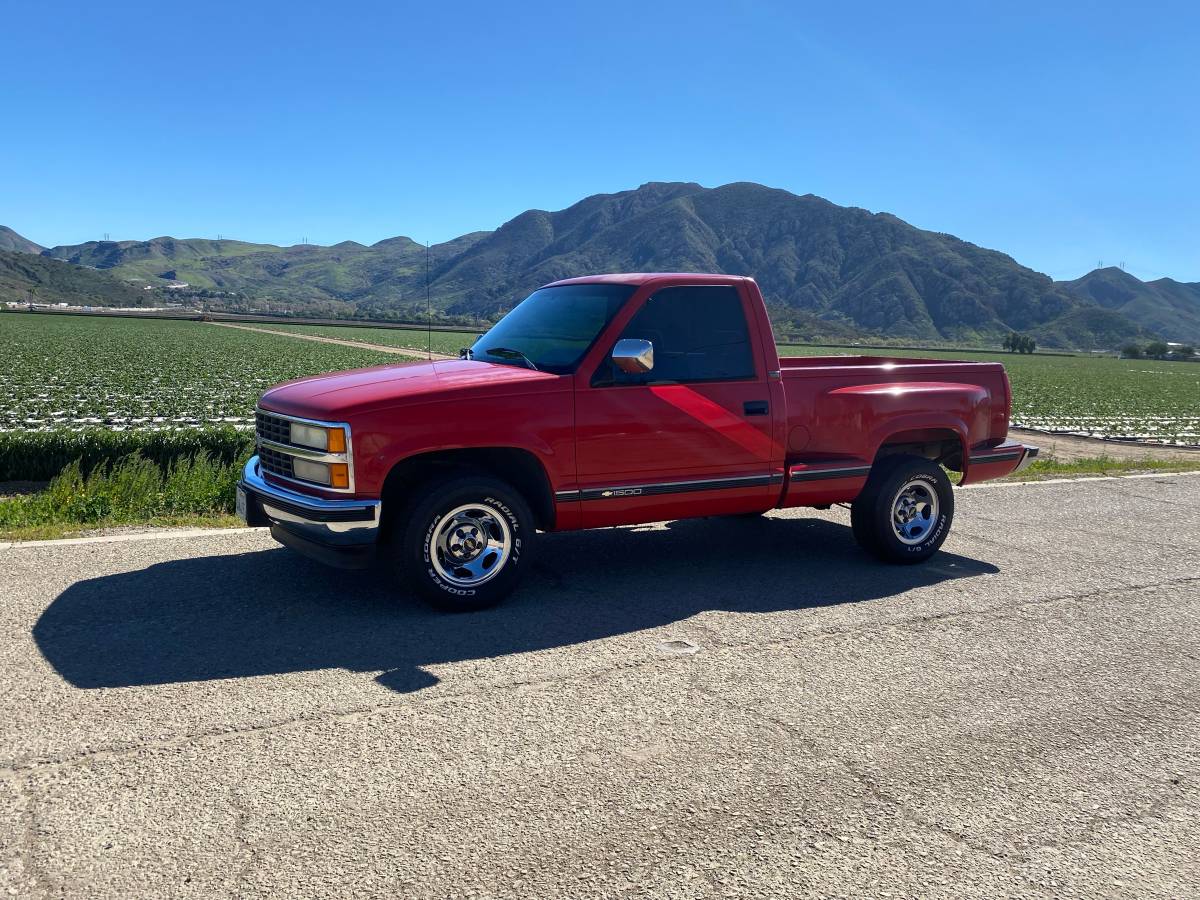 Chevrolet-Silverado-1500-1992-red-18