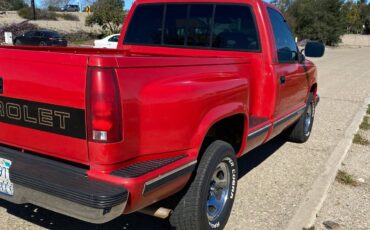 Chevrolet-Silverado-1500-1992-red-26