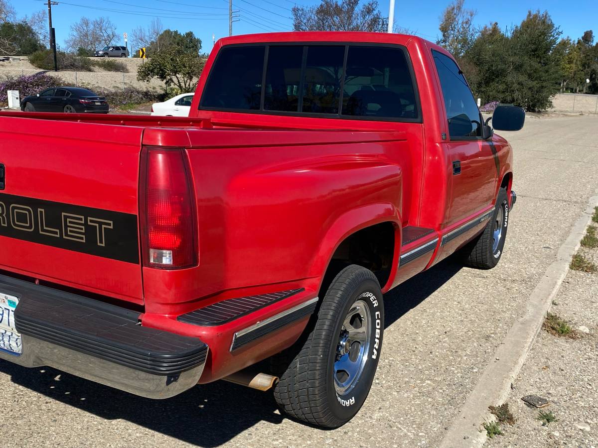 Chevrolet-Silverado-1500-1992-red-26