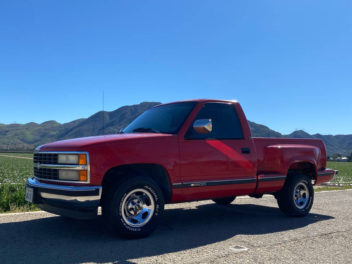 Chevrolet-Silverado-1500-1992-red-30