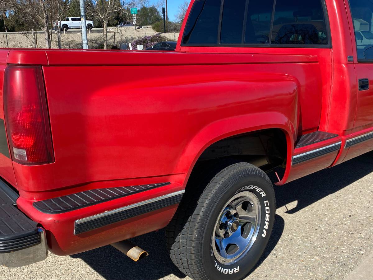 Chevrolet-Silverado-1500-1992-red-31
