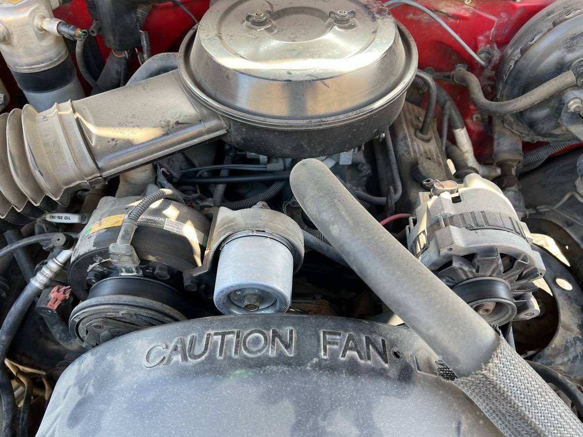 Chevrolet-Silverado-1500-1992-red-33
