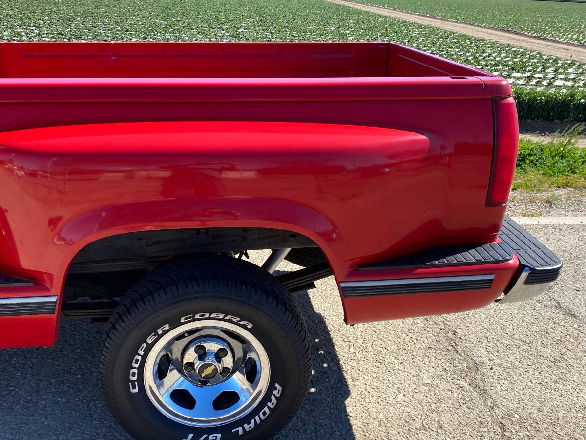 Chevrolet-Silverado-1500-1992-red-4