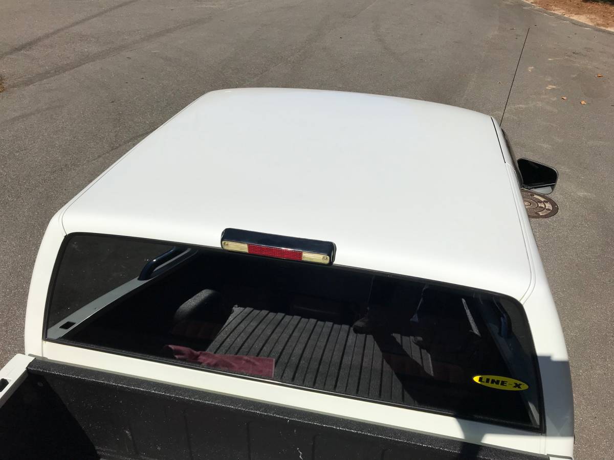 Chevrolet-Silverado-1500-1994-white-12