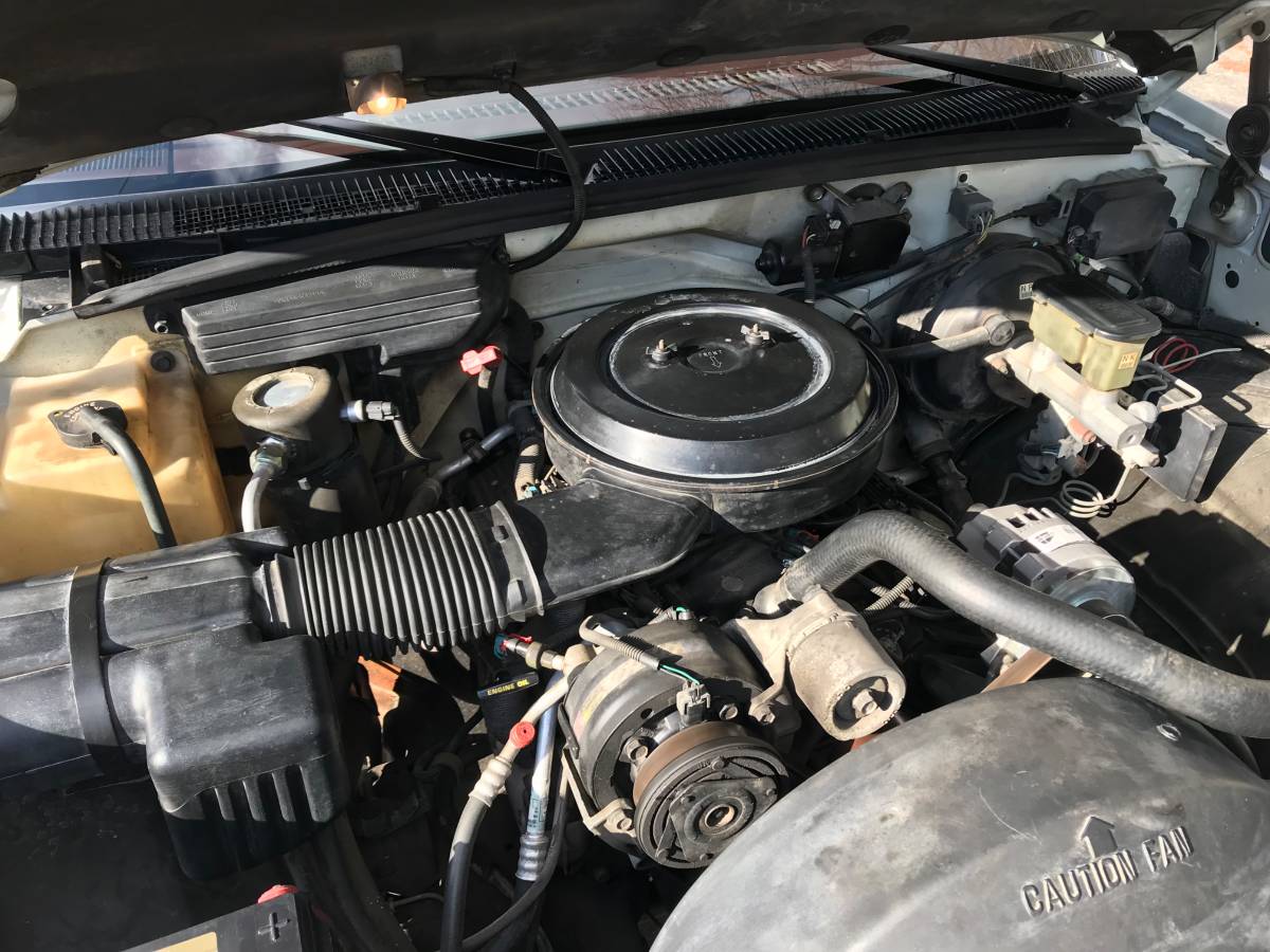 Chevrolet-Silverado-1500-1994-white-6