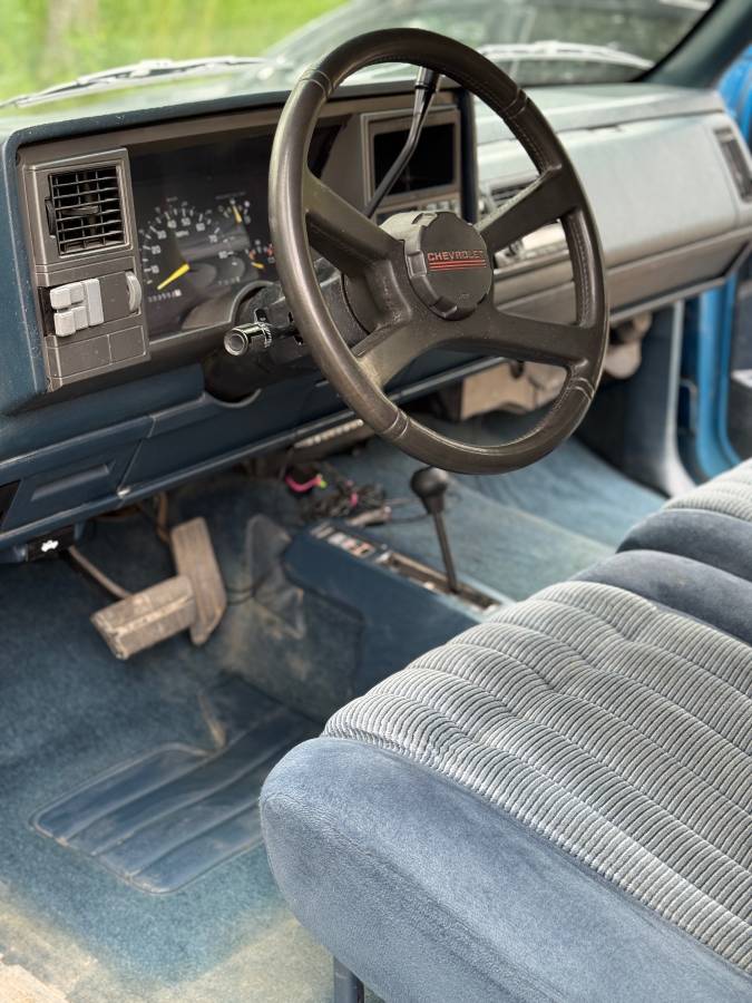 Chevrolet-Silverado-1500-4x4-1992-blue-3