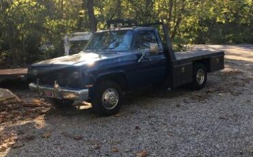 Chevrolet-Silverado-1982-Blue