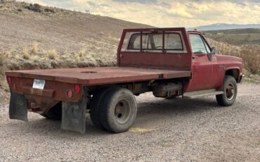 Chevrolet-Silverado-1982-red-5