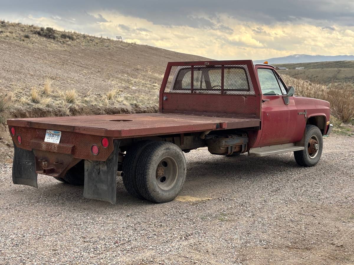 Chevrolet-Silverado-1982-red-5