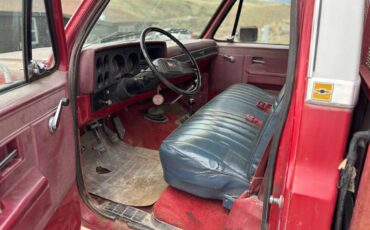Chevrolet-Silverado-1982-red-7