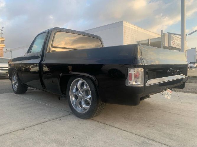 Chevrolet-Silverado-1984-Black-5