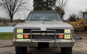 Chevrolet-Silverado-1985-17