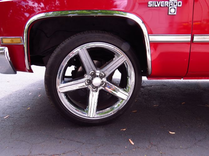 Chevrolet-Silverado-1985-18