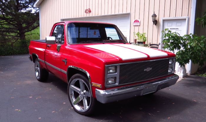 Chevrolet-Silverado-1985-2