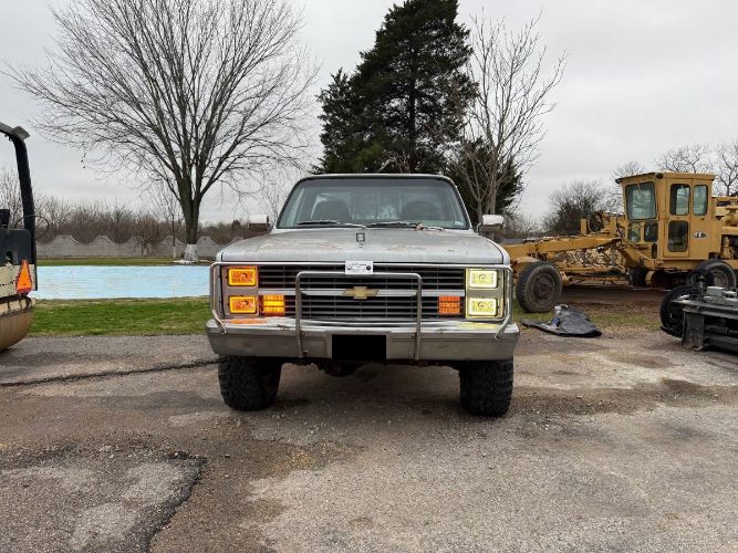 Chevrolet-Silverado-1985
