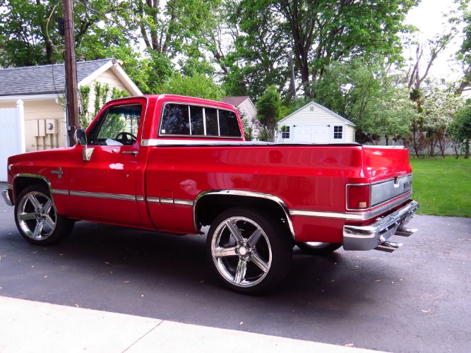 Chevrolet-Silverado-1985-4