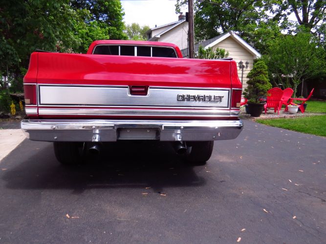 Chevrolet-Silverado-1985-5