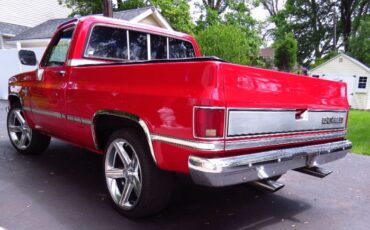 Chevrolet-Silverado-1985-7