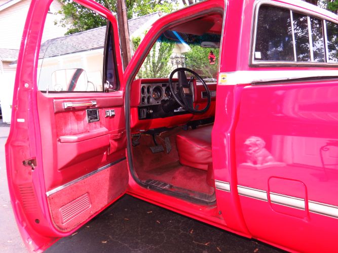 Chevrolet-Silverado-1985-9