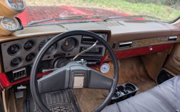 Chevrolet-Silverado-1985-BlackRed-2