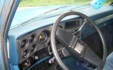 Chevrolet-Silverado-1985-Blue-2