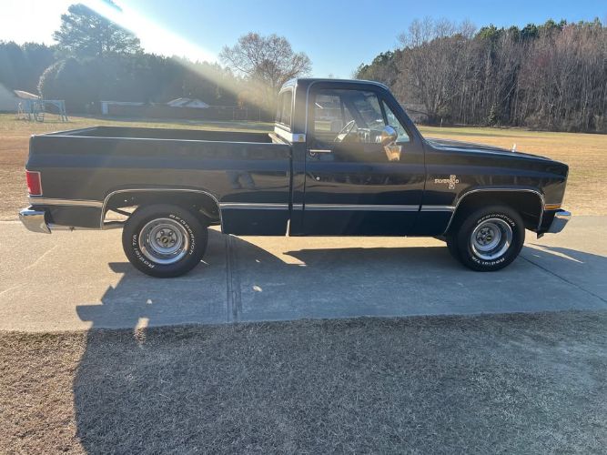 Chevrolet-Silverado-1985-Blue-Blue-11