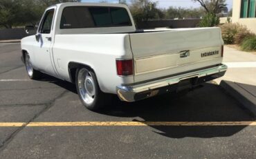 Chevrolet-Silverado-1987-White-10