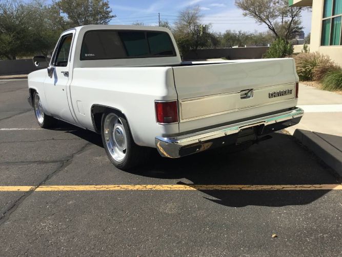 Chevrolet-Silverado-1987-White-10