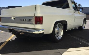 Chevrolet-Silverado-1987-White-13