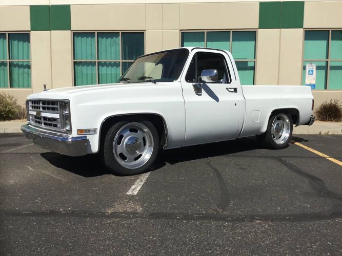 Chevrolet-Silverado-1987-White