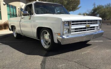 Chevrolet-Silverado-1987-White-3