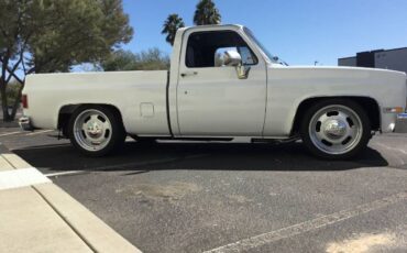 Chevrolet-Silverado-1987-White-4
