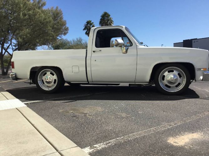 Chevrolet-Silverado-1987-White-4