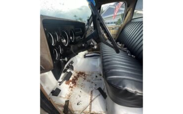 Chevrolet-Silverado-1987-White-white-black-tan-14