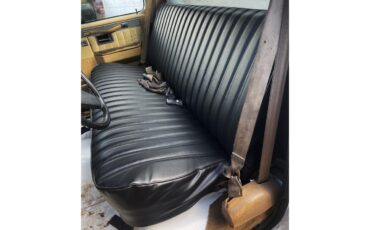 Chevrolet-Silverado-1987-White-white-black-tan