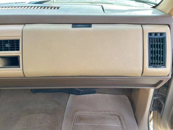 Chevrolet-Silverado-1988-Brown-Tan-10