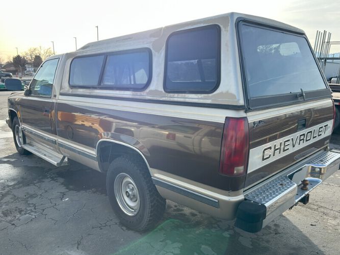 Chevrolet-Silverado-1988-Brown-Tan-4