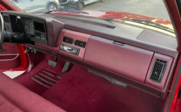 Chevrolet-Silverado-1988-Two-Tone-RedWhite-20