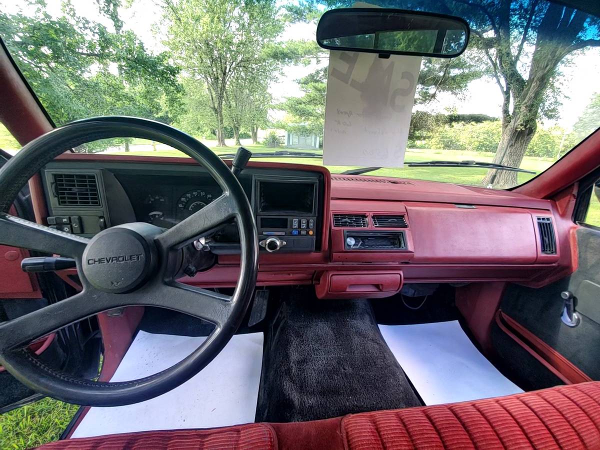 Chevrolet-Silverado-1989-red-4