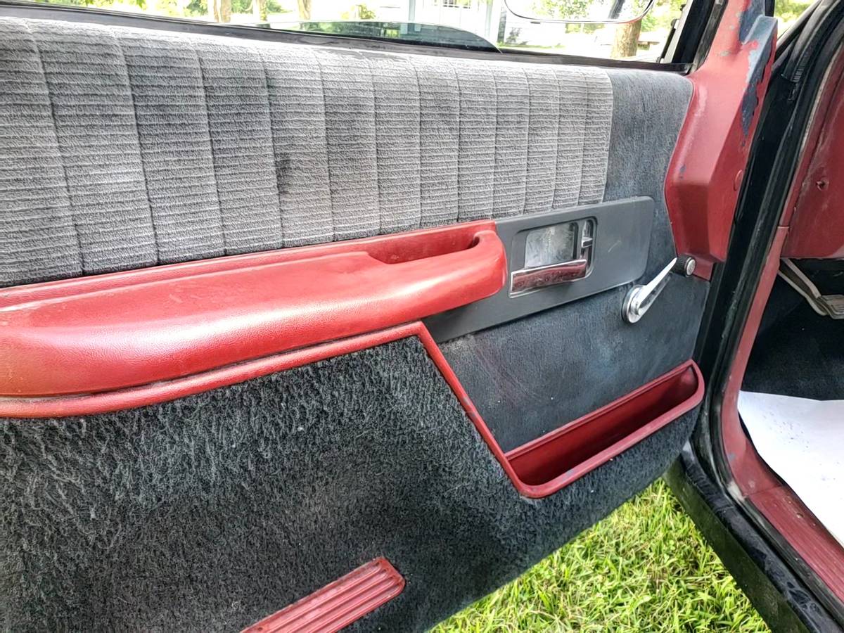 Chevrolet-Silverado-1989-red-6