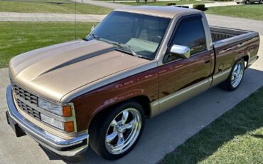 Chevrolet-Silverado-1990-Custom-2-Tone-Tan