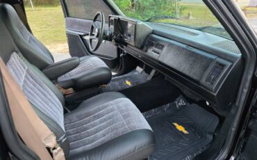 Chevrolet-Silverado-1991-Black-Black-7