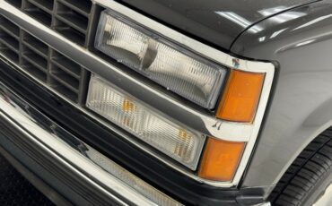 Chevrolet-Silverado-1993-Onyx-Black-Garnet-16